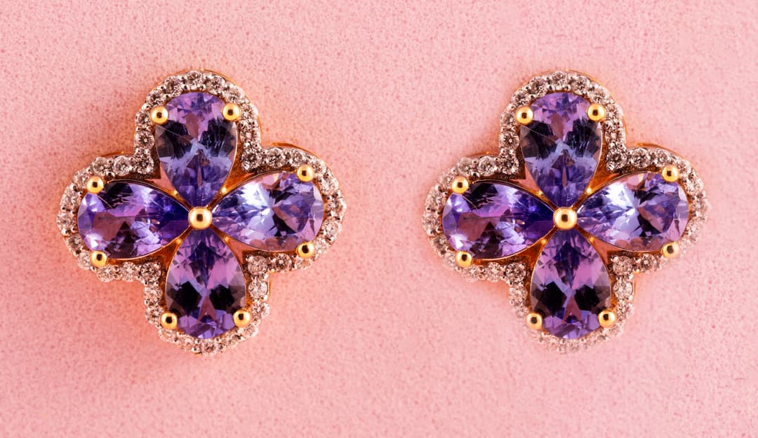Tanzanite Diamond Flower Earstuds in 14k Yellow Gold