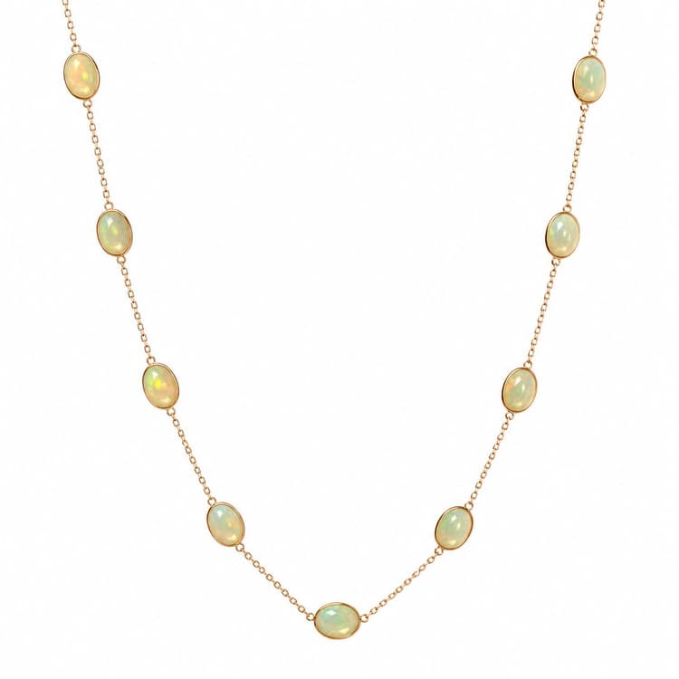 Opal Necklace in 18k Yellow Gold