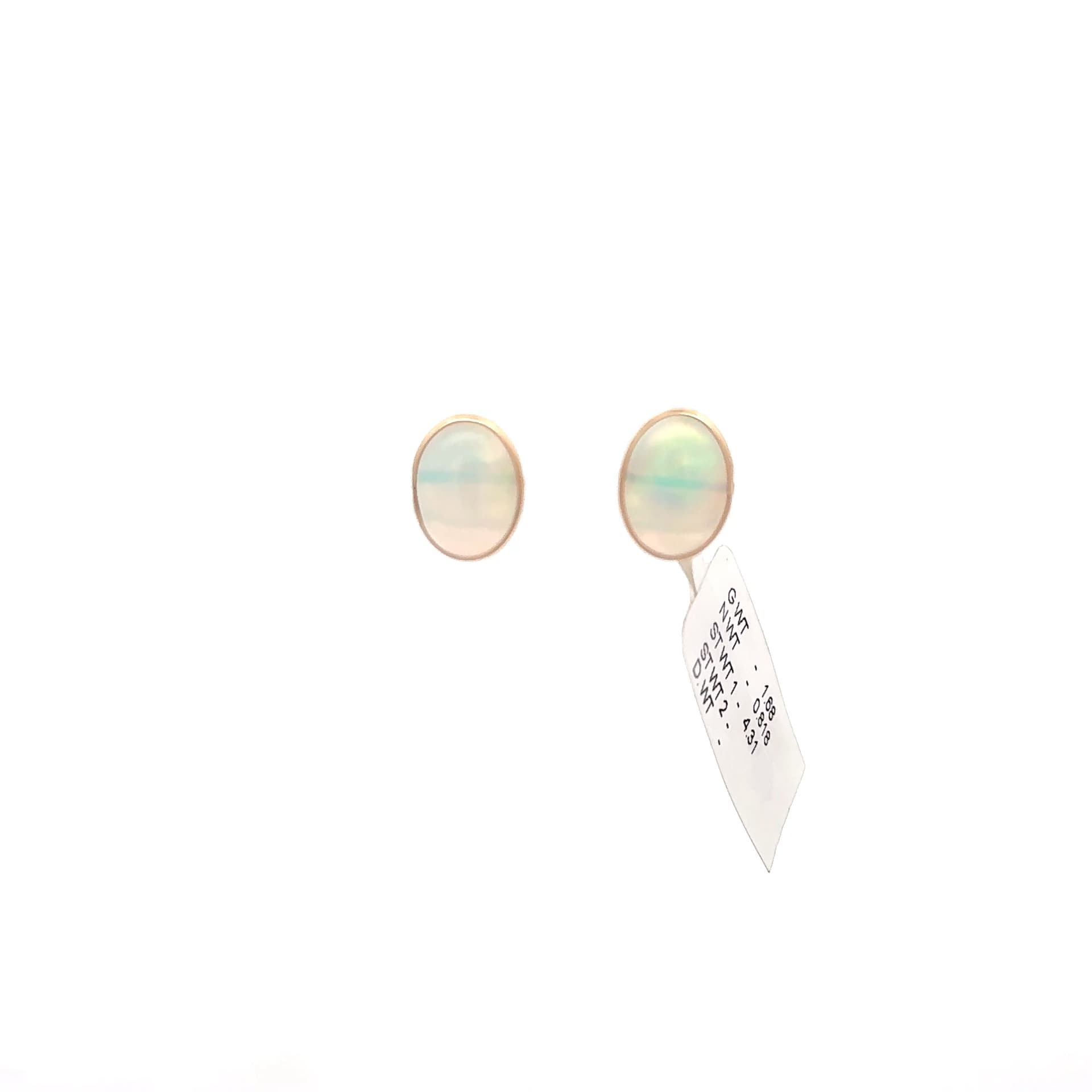 Opal Earring in 14k Yellow Gold1