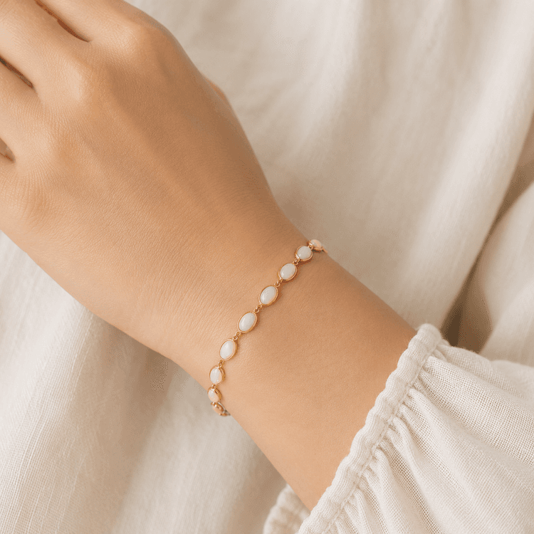 Opal Bracelet in 14k Yellow Gold