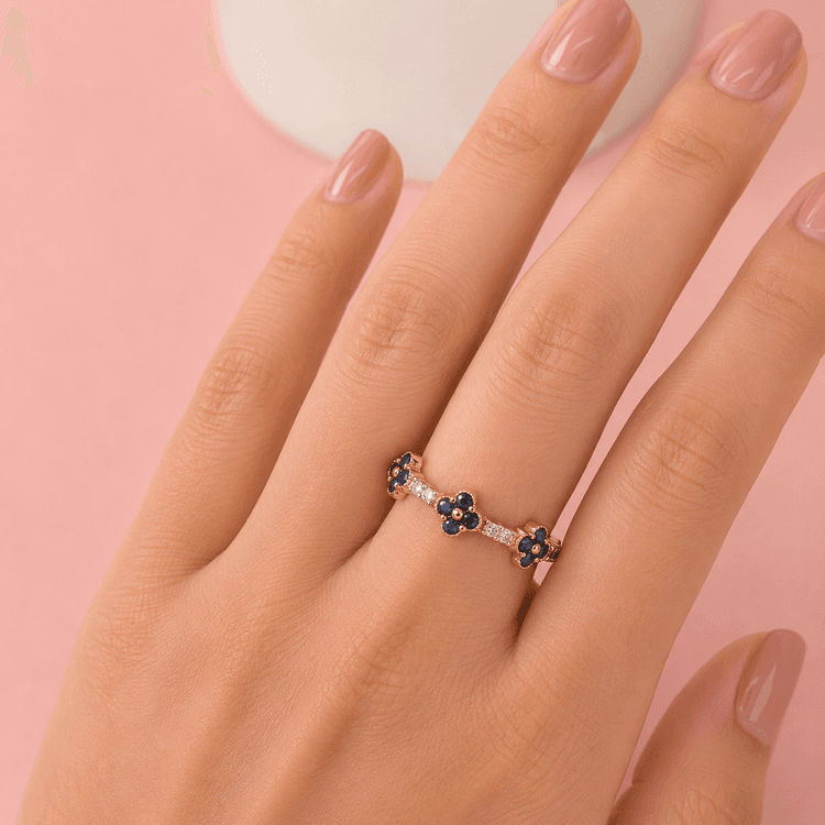 Blue Sapphire Ring in 14k Yellow Gold