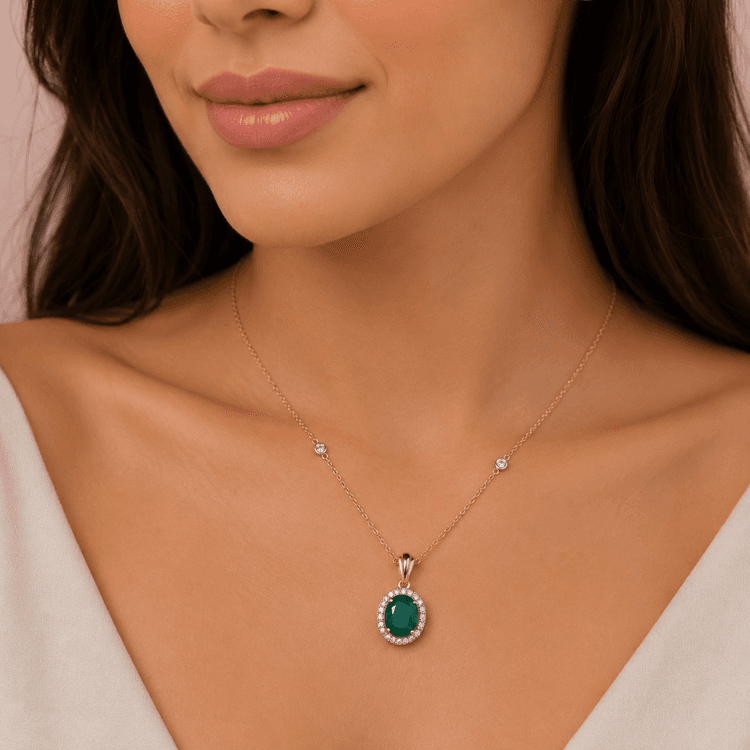 Emerald Pendant in 14k Yellow Gold