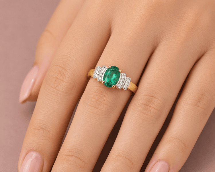 Emerald Ring in 14k Yellow Gold