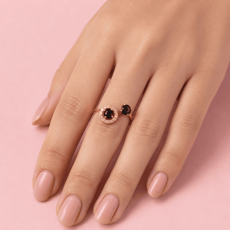Blue Sapphire Ring in 14k Yellow Gold