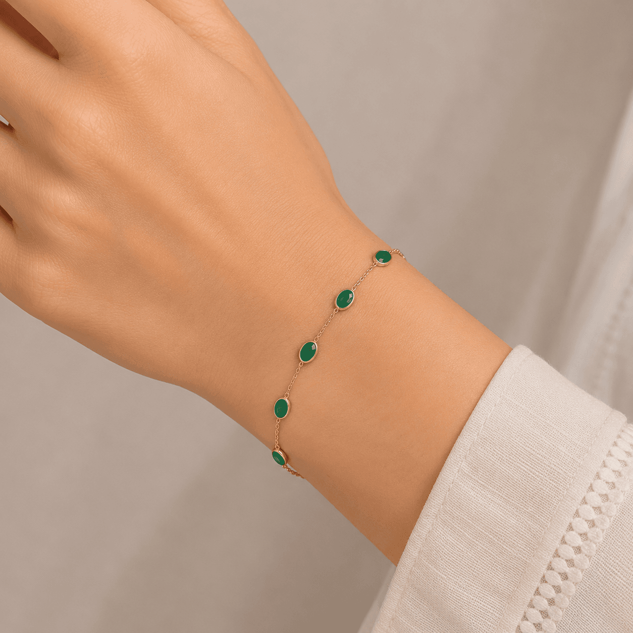 Emerald Bracelet in 14k Yellow Gold 1