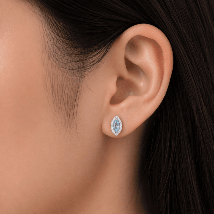 Aqua-Diamond Earring in 18k Yellow Gold