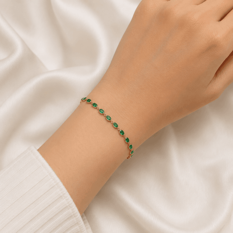 Emerald Bracelet in 14k Yellow Gold