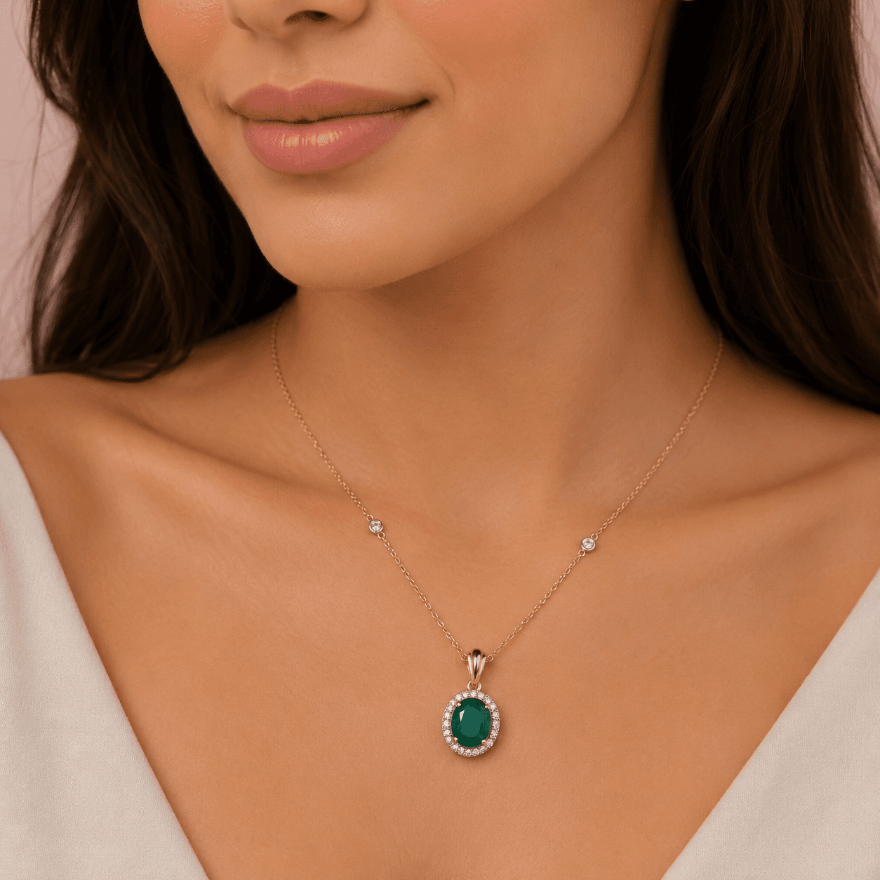 Emerald Pendant in 14k Yellow Gold