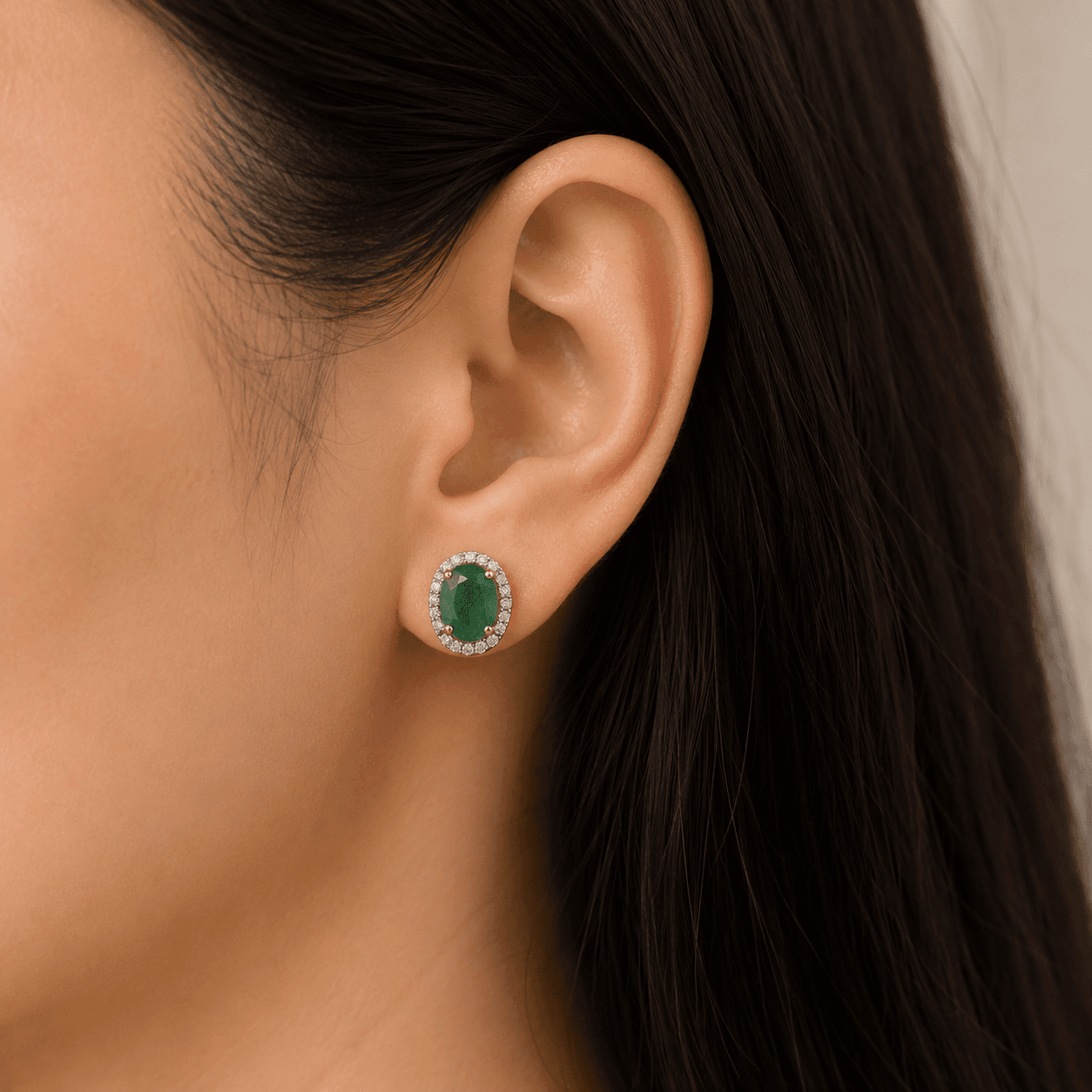Emerald Earring in 14k Yellow Gold