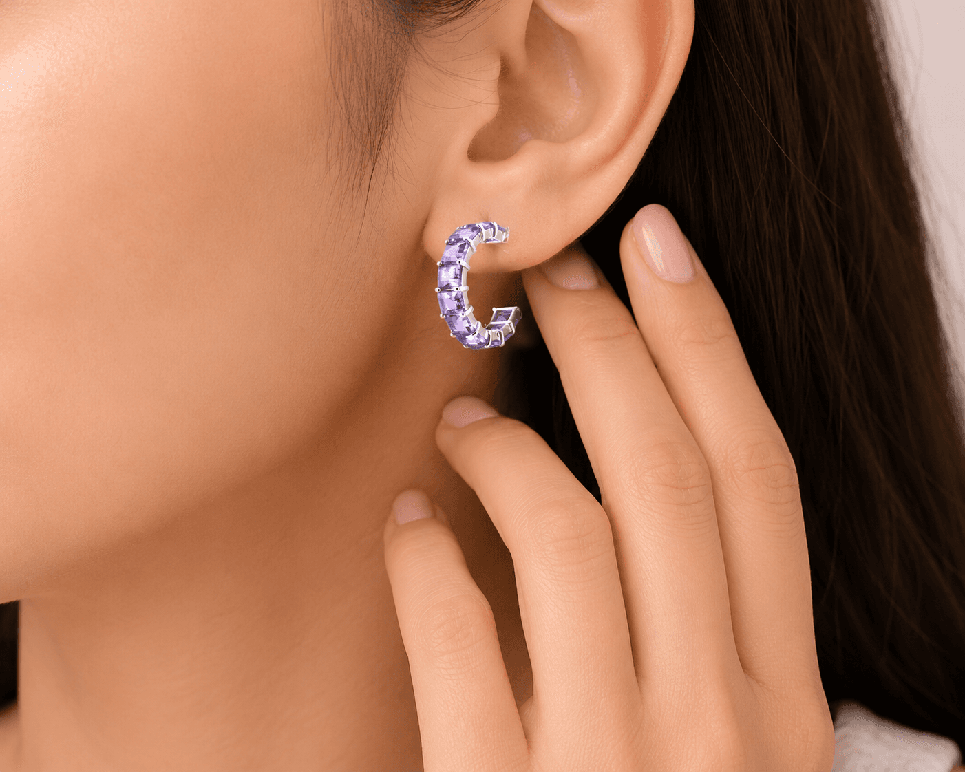 Amethyst Earring in 14k Yellow Gold