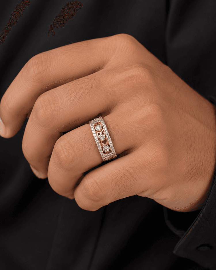 Diamond Ring in 14k Yellow Gold