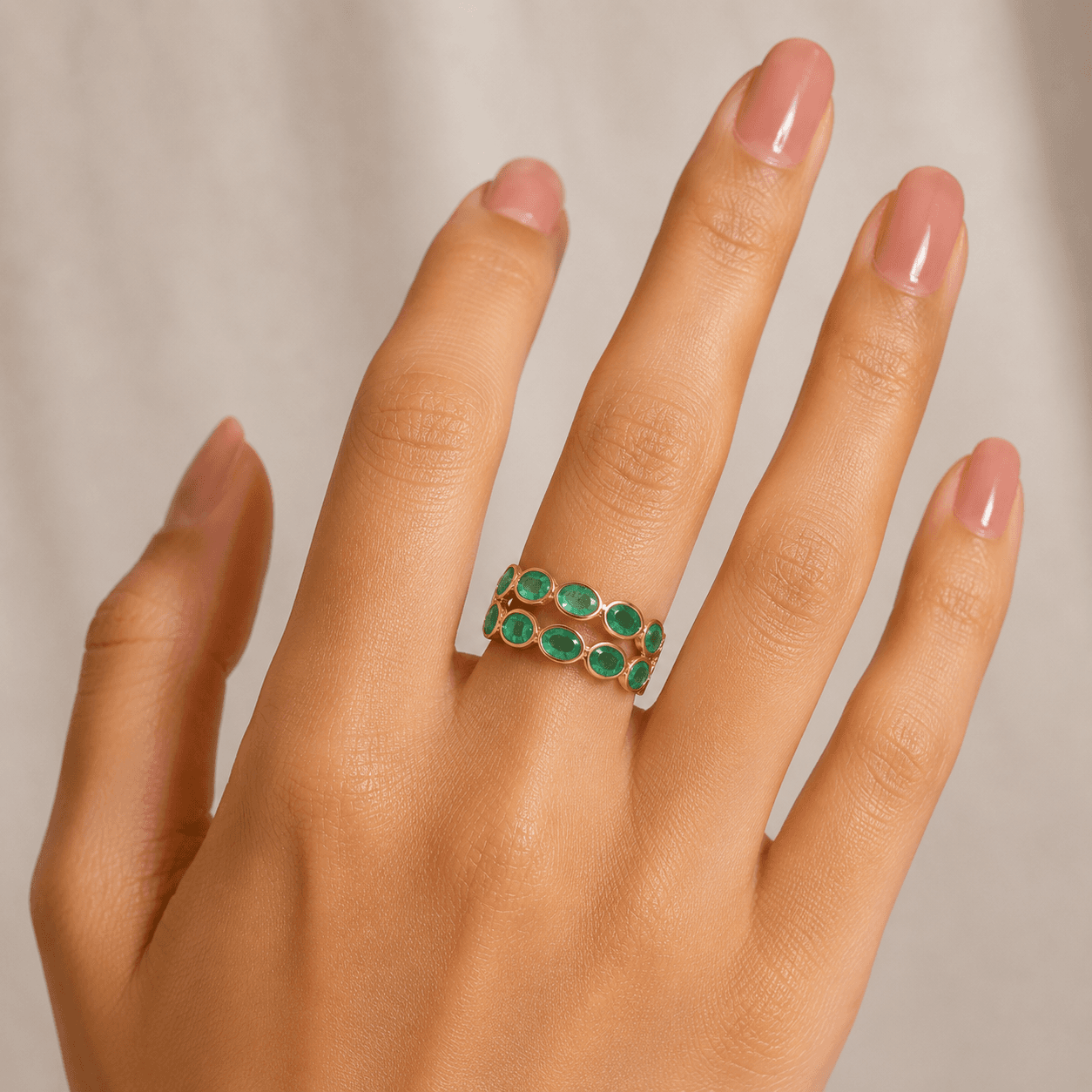 Emerald Ring in 18k Yellow Gold