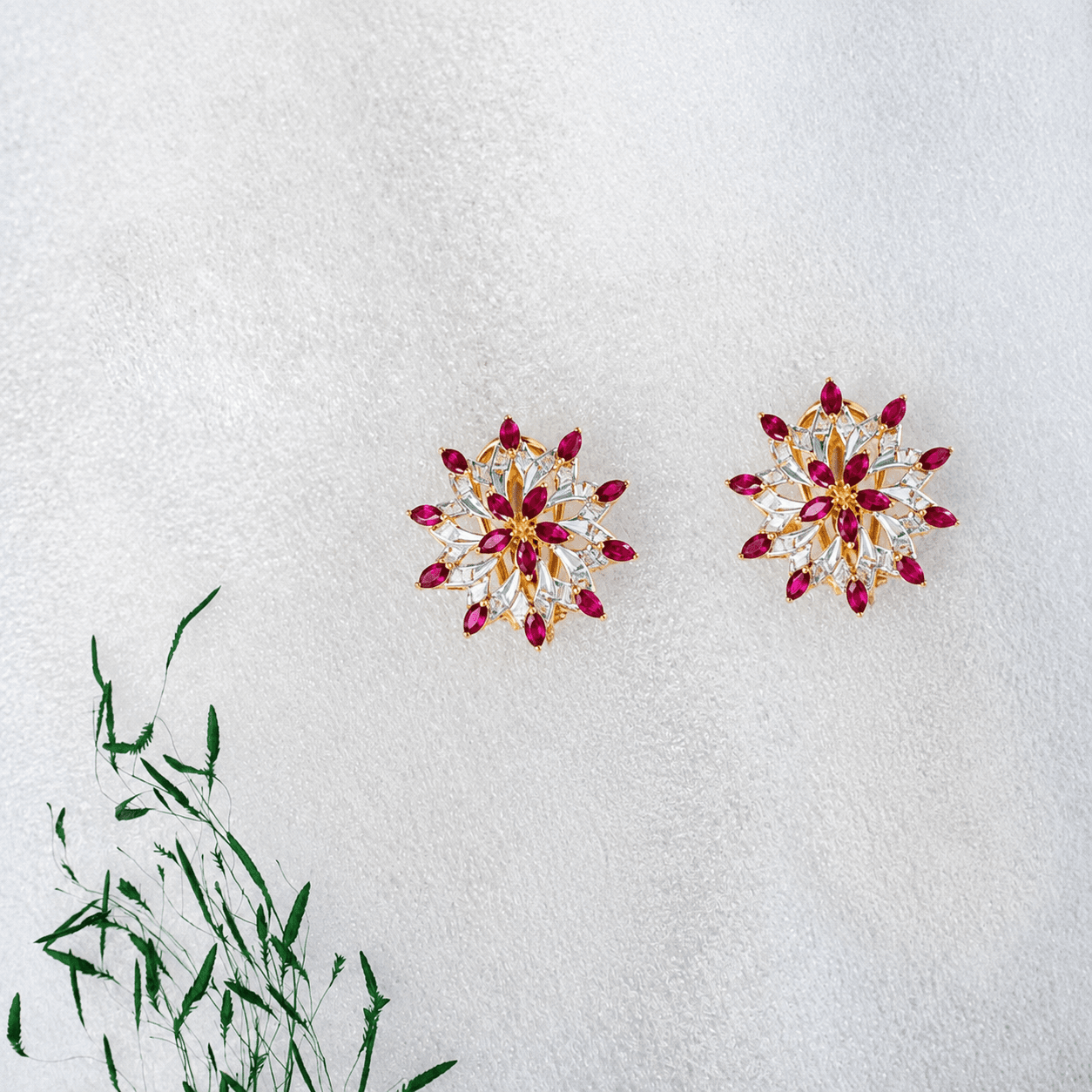 Eternal Love in Diamond & Ruby